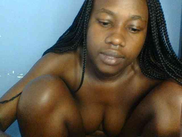 Cute-dall webcam