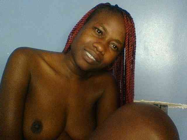 Cute-dall webcam