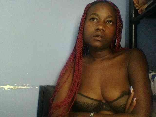 Cute-dall webcam