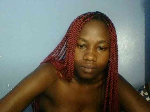 Cute-dall webcam