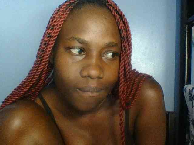 Cute-dall webcam