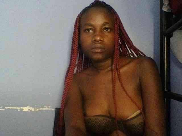 Cute-dall webcam