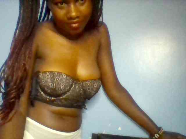 Cute-dall webcam