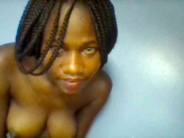 Cute-dall webcam
