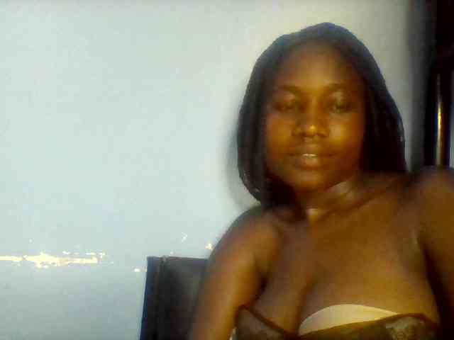 Cute-dall webcam