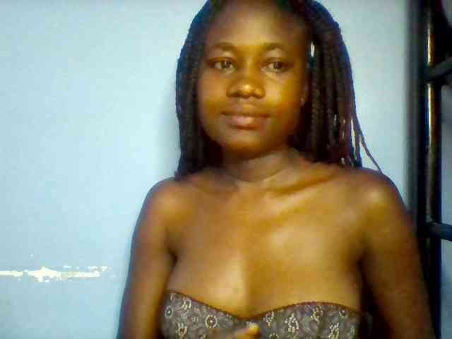 Cute-dall webcam