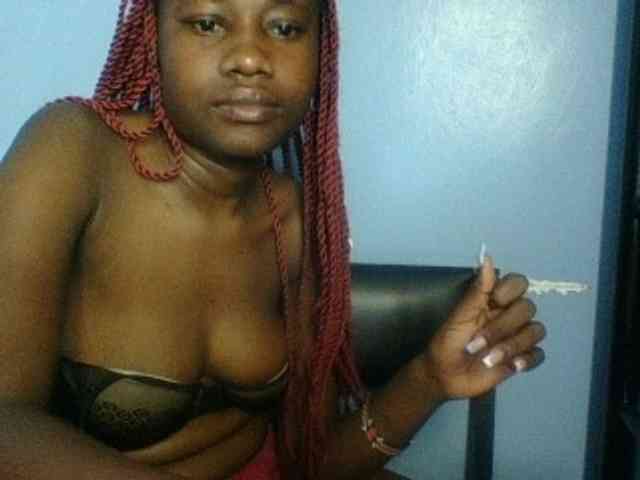 Cute-dall webcam