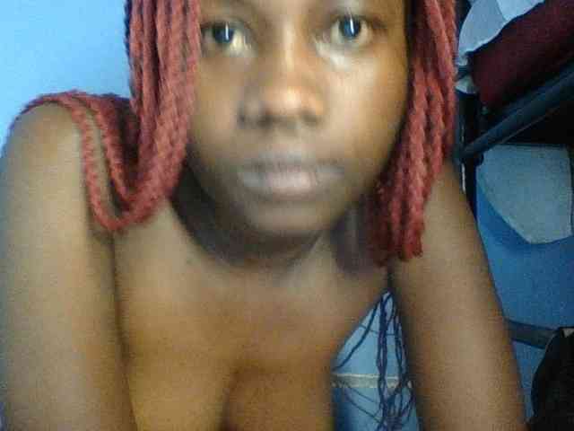 Cute-dall webcam