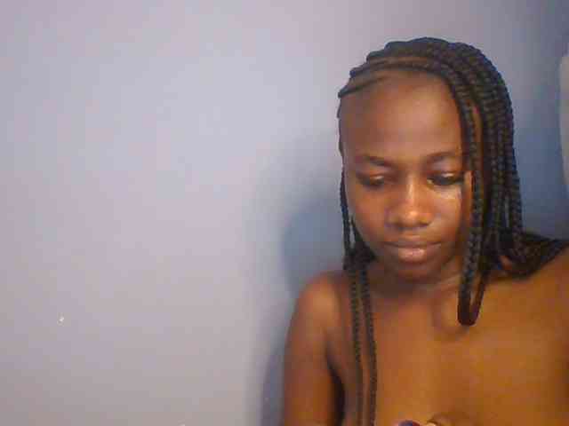 Cute-dall webcam