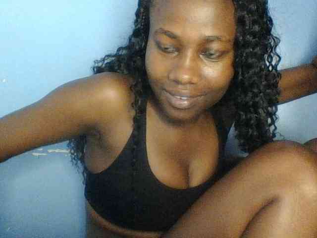 Cute-dall webcam