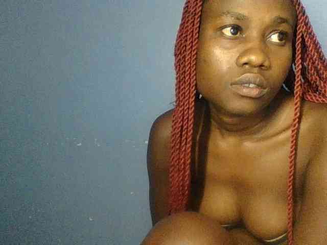 Cute-dall webcam