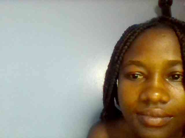 Cute-dall webcam