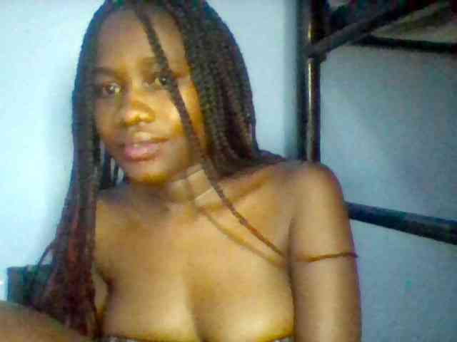 Cute-dall webcam