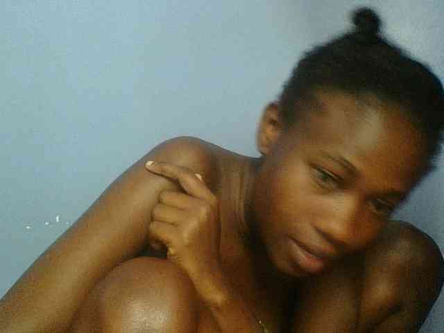 Cute-dall webcam