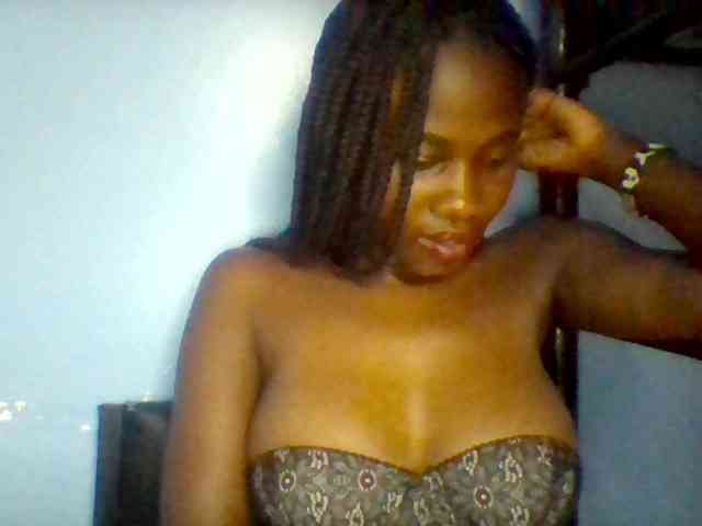 Cute-dall webcam