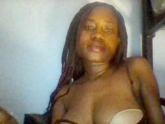 Cute-dall webcam