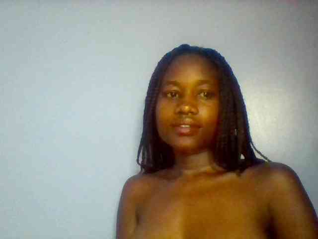 Cute-dall webcam