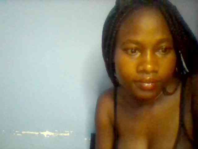 Cute-dall webcam