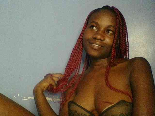 Cute-dall webcam