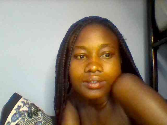 Cute-dall webcam