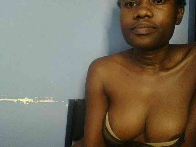 Cute-dall webcam