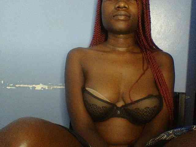 Cute-dall webcam
