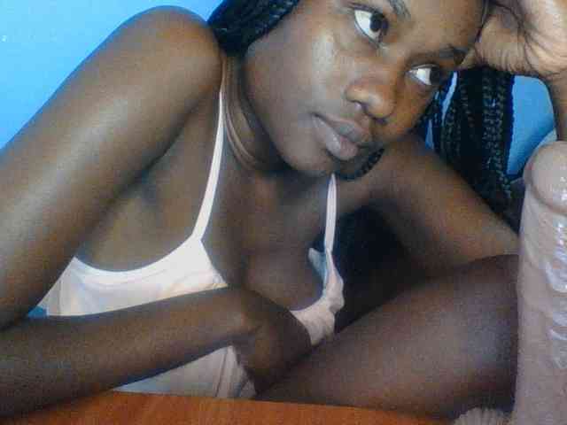 Cute-dall webcam