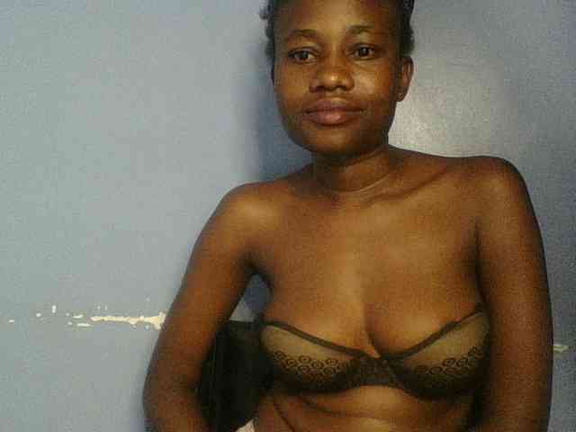 Cute-dall webcam
