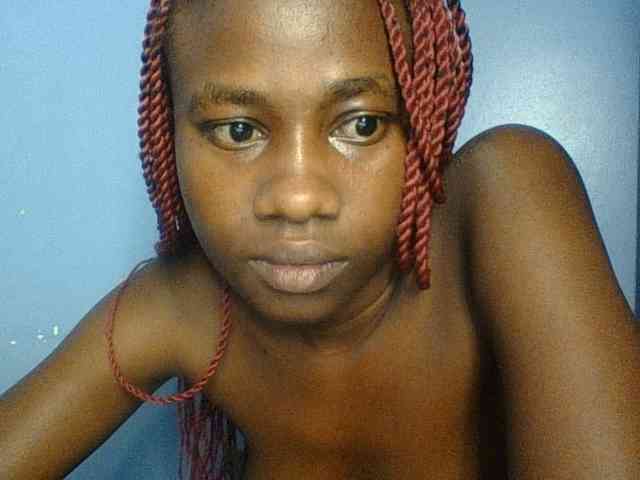 Cute-dall webcam