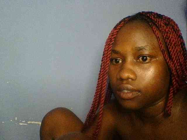Cute-dall webcam