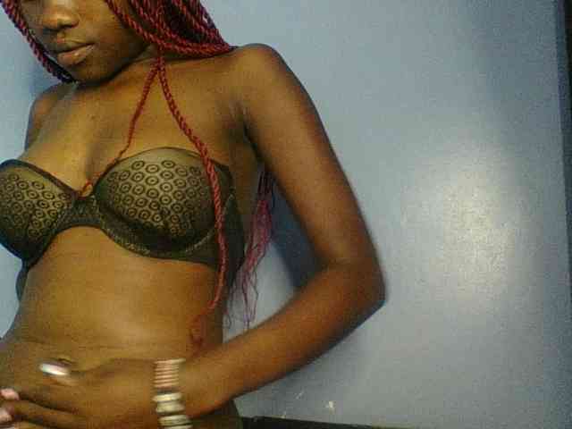 Cute-dall webcam