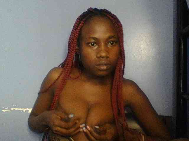 Cute-dall webcam