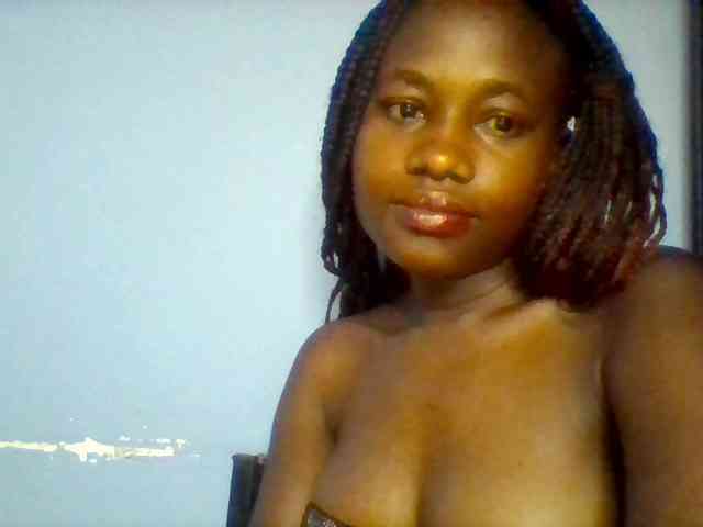 Cute-dall webcam