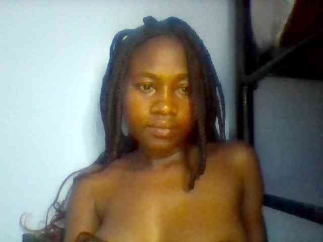 Cute-dall webcam