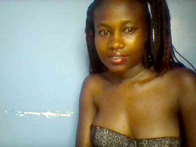 Cute-dall webcam