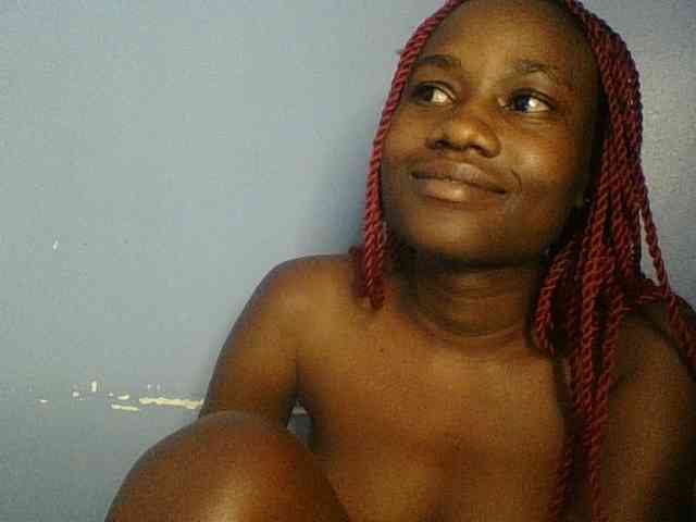 Cute-dall webcam
