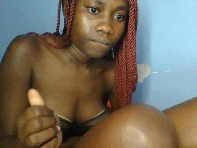 Cute-dall webcam