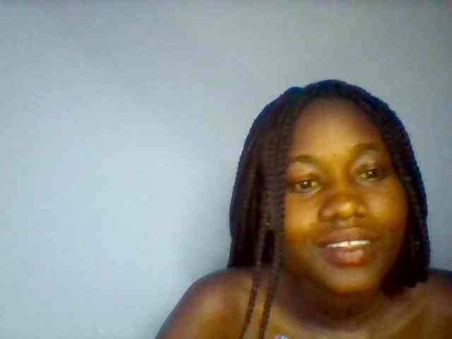 Cute-dall webcam