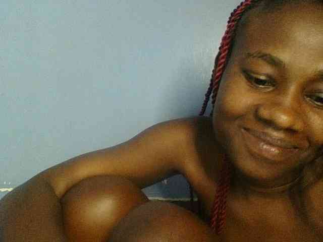 Cute-dall webcam
