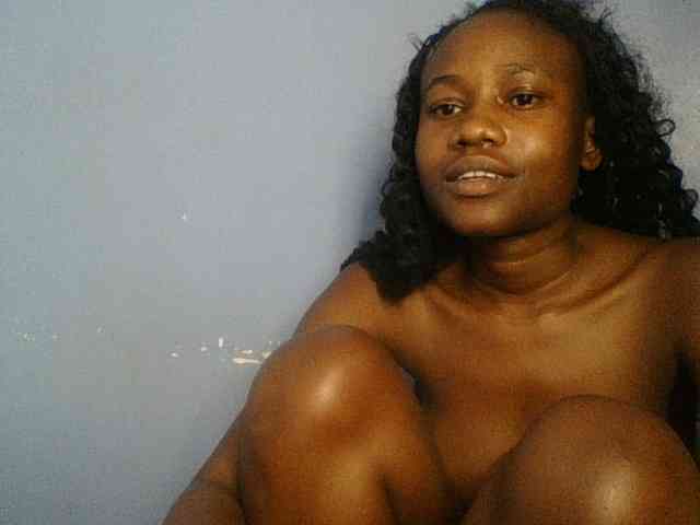 Cute-dall webcam