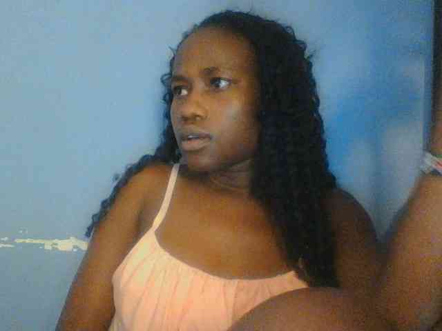 Cute-dall webcam
