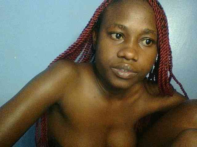 Cute-dall webcam