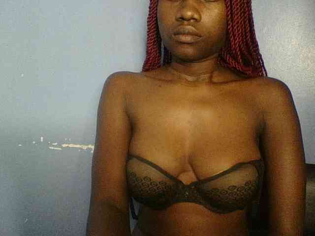 Cute-dall webcam
