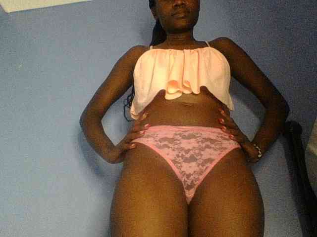 Cute-dall webcam