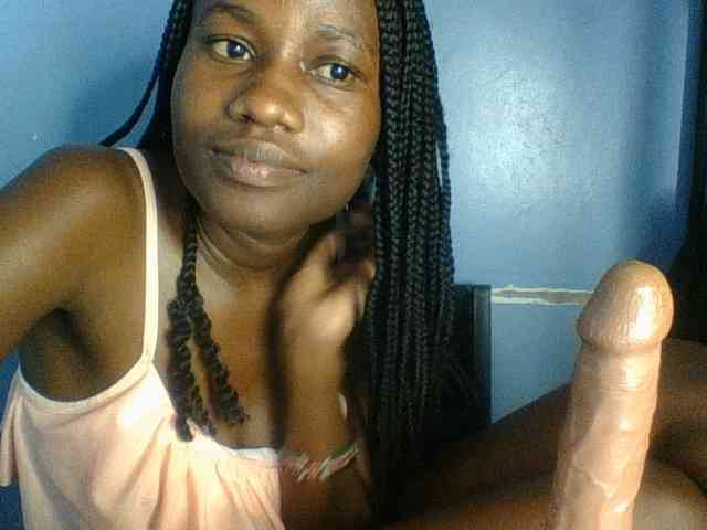 Cute-dall webcam
