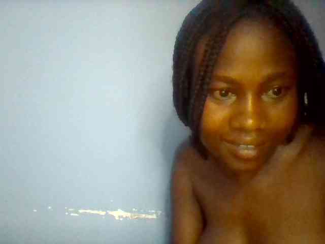 Cute-dall webcam
