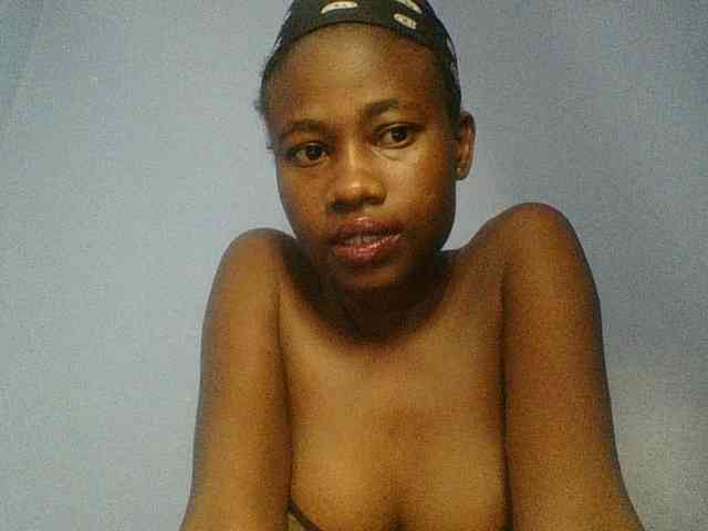 Cute-dall webcam