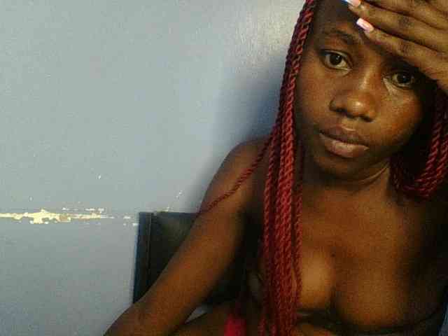 Cute-dall webcam