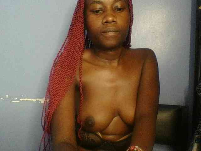 Cute-dall webcam