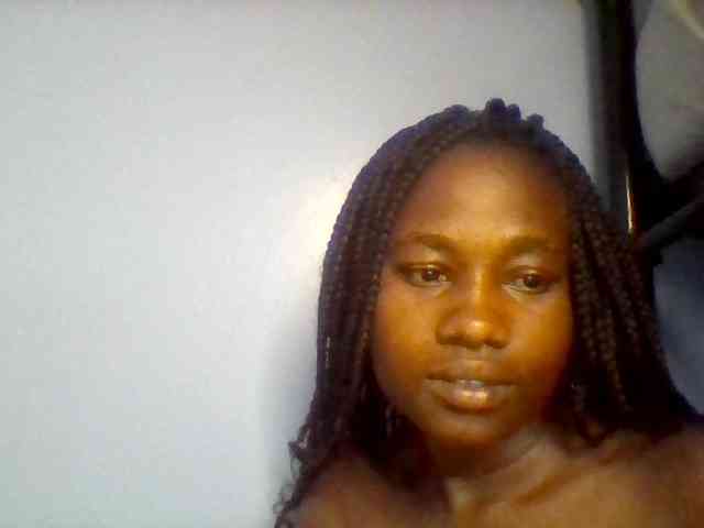 Cute-dall webcam